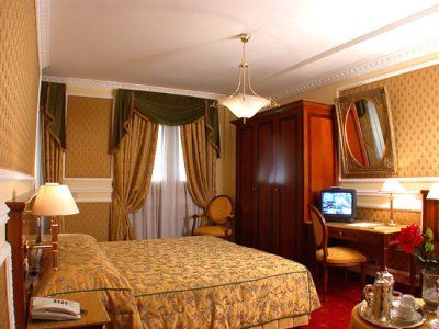 Champagne Garden Hotel โรม ภายนอก รูปภาพ