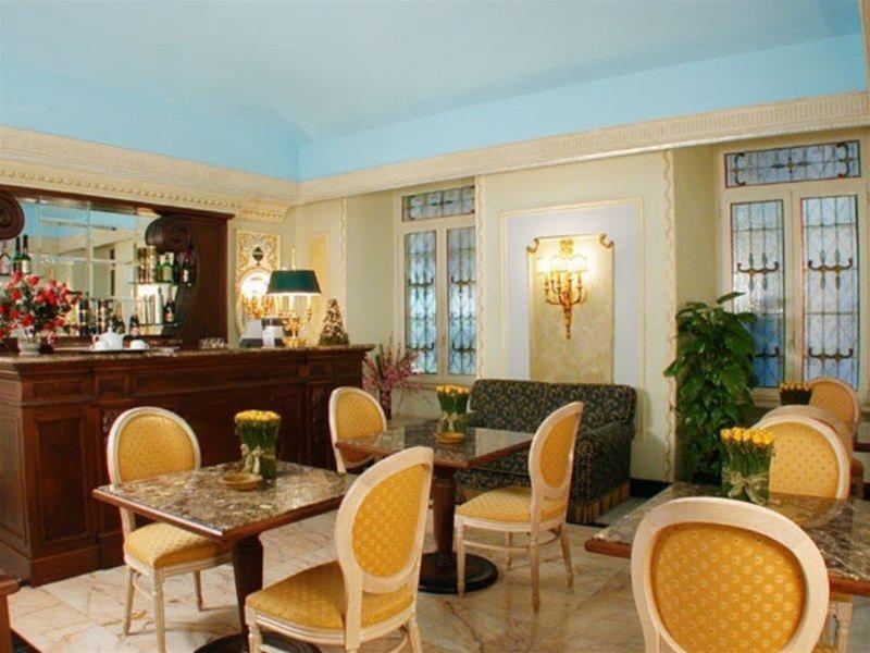 Champagne Garden Hotel โรม ภายนอก รูปภาพ